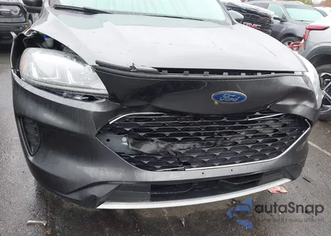 2020 Ford Escape Se from USA, damaged, VIN 1FMCU0G6XLUB19338